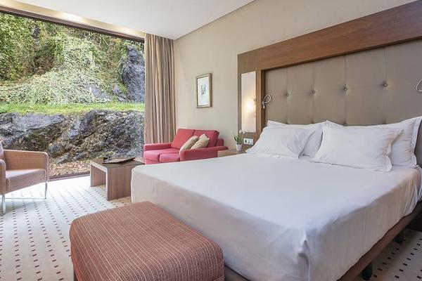 ESPERIENZA DI 2 NOTTI CON ALLOGGIO, REGALA ENERGIA! Valido da lunedì a domenica ESPERIENZA DI 2 NOTTI CON ALLOGGIO, REGALA ENERGIA! Valido da lunedì a domenica