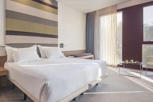 ESPERIENZE REGALO DI 2 NOTTI con pernottamento Blau Hotels ESPERIENZE REGALO DI 2 NOTTI con pernottamento Blau Hotels